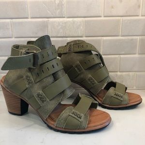 Sorel Wedge Sandal, size 7